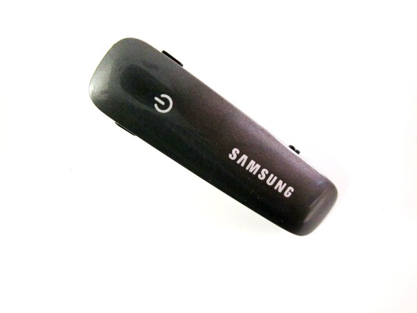 Tai nghe Bluetooth Samsung R2